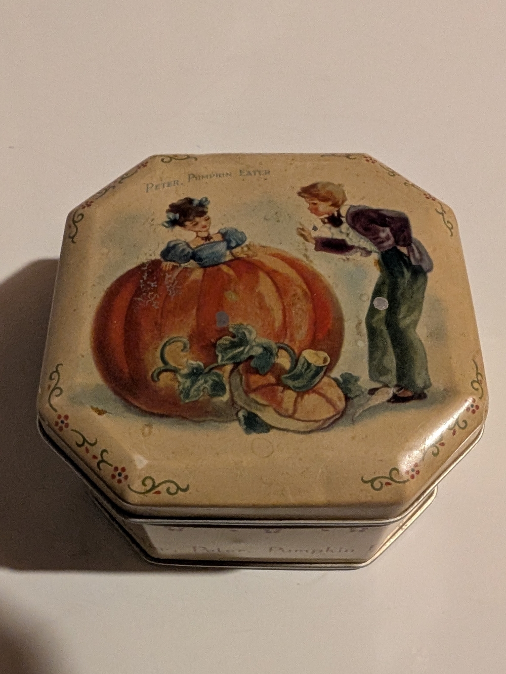 Vintage 1946 Peter Peter Pumpkin Eater Octagonal Tin Box - Made in England